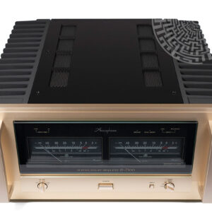 Alternative view of Accuphase P-7300
