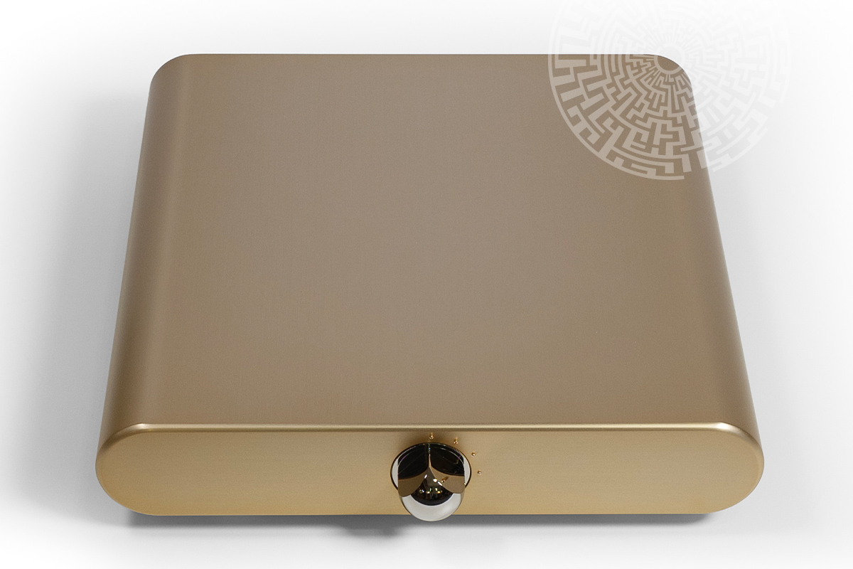 WAVAC LCR-X2 phono amp - Image 3